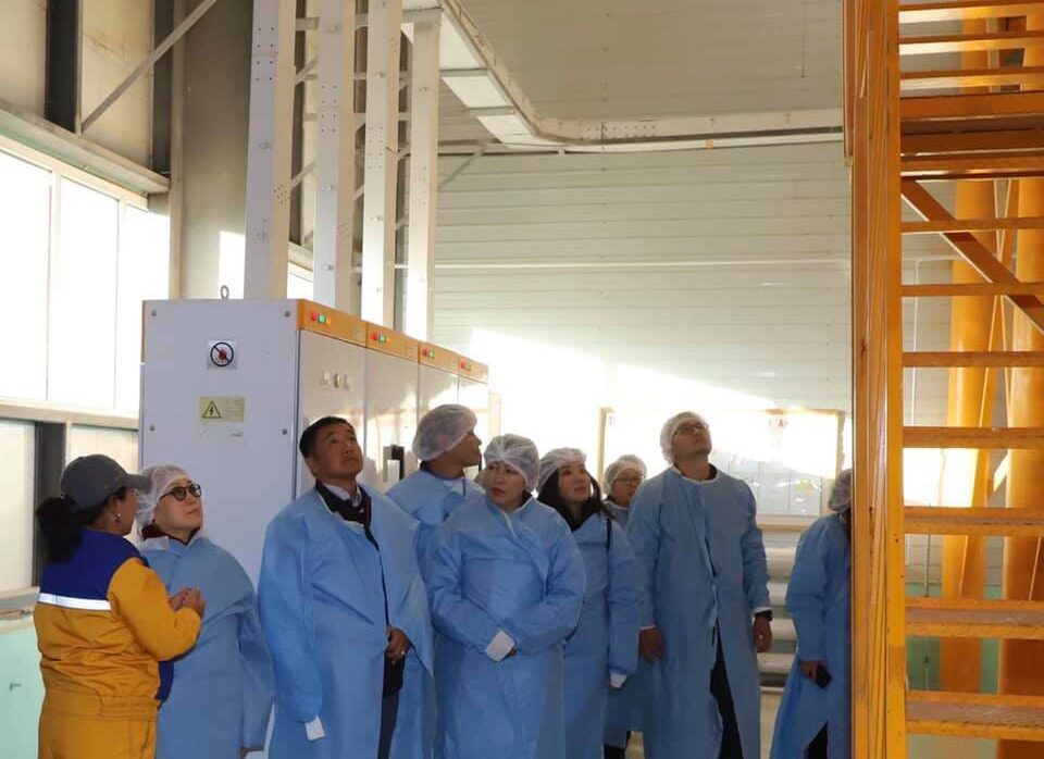 Санхүүгийн зохицуулах хороо ҮЦТХТ-ийн ажлыг хэсэг "Хөвсгөл Алтандуулга" ХК-ийн үйл ажиллагаатай танилцлаа